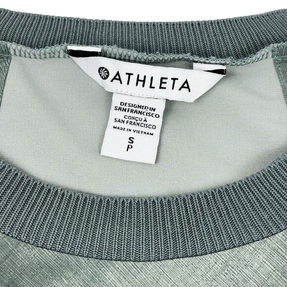 ATHLETA Sleeveless Round Neck Zephyr Refined Tank Top Small Green NWOT - Picture 12 of 14